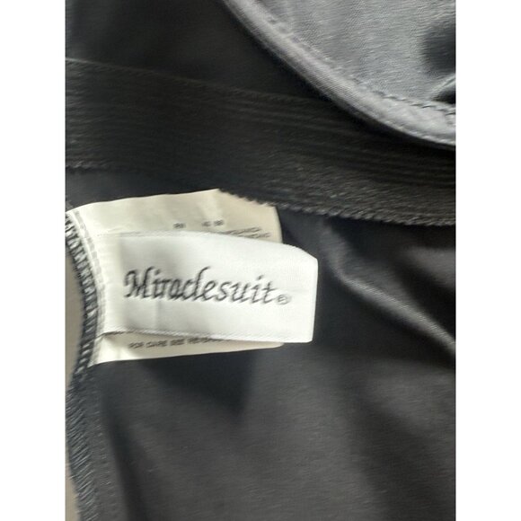 Miraclesuit 1 Pc Bathing Suit Swimsuit Colorblock Black Blue 10 DD Double Strap - Picture 6 of 8